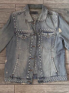 BLANKNYC "Silver Dreams" Embellished Denim Jacket Light Indigo/ Size Medium